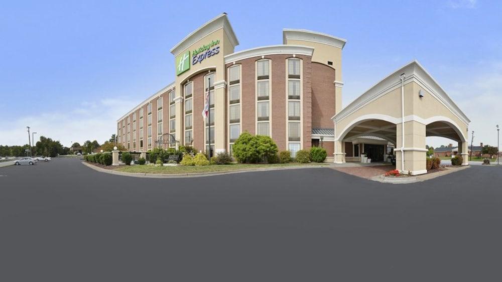 Holiday Inn Express Winston-Salem Medical Ctr Area Exterior foto