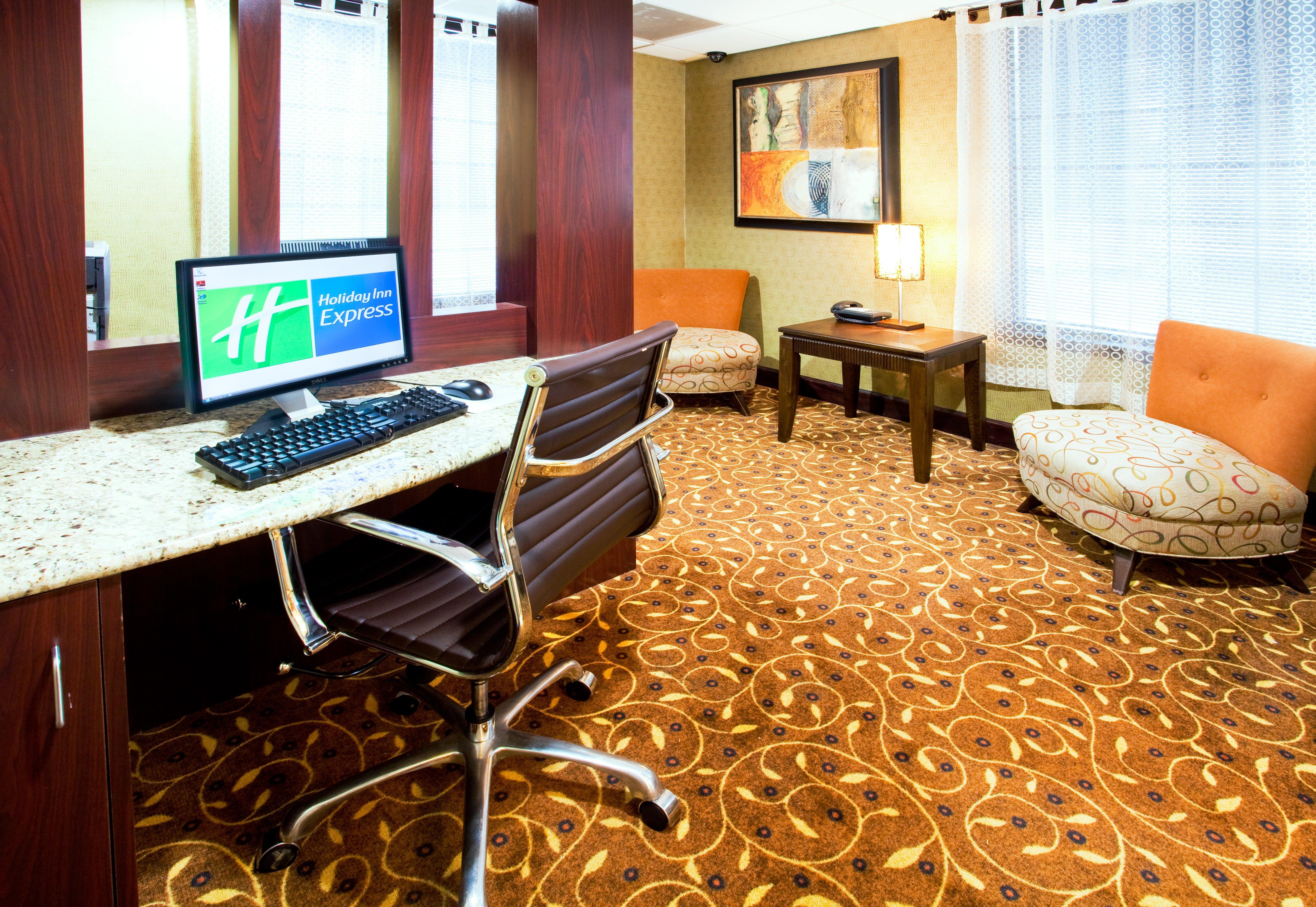 Holiday Inn Express Winston-Salem Medical Ctr Area Exterior foto